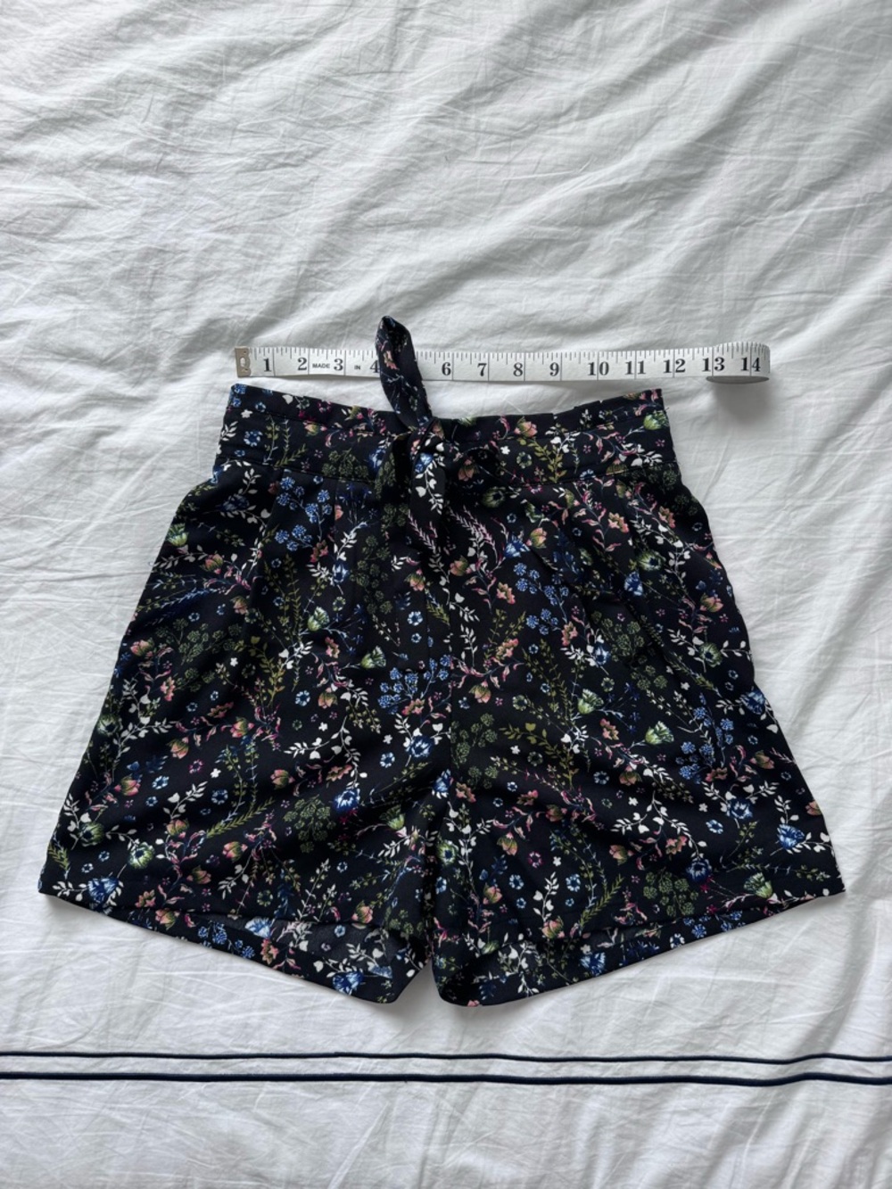 DR2 Black Floral Tie-Waist High-Rise Shorts